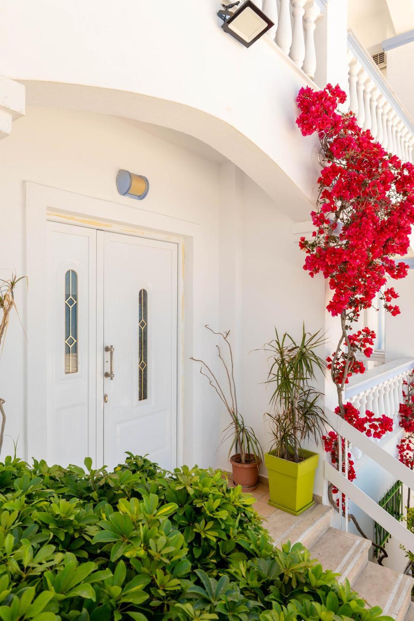 Erdano Hotel 4*
