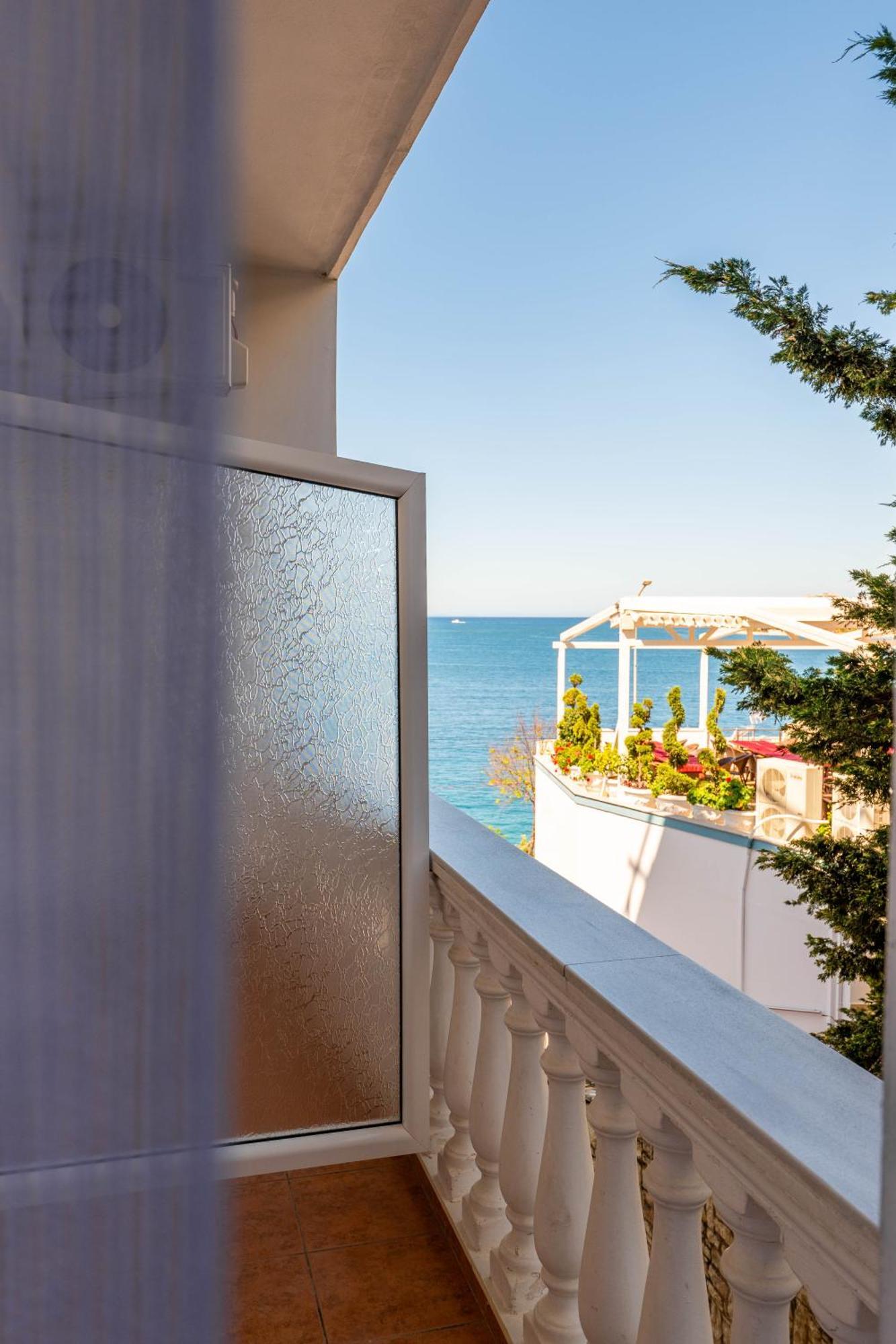 Erdano 4* Sarandë